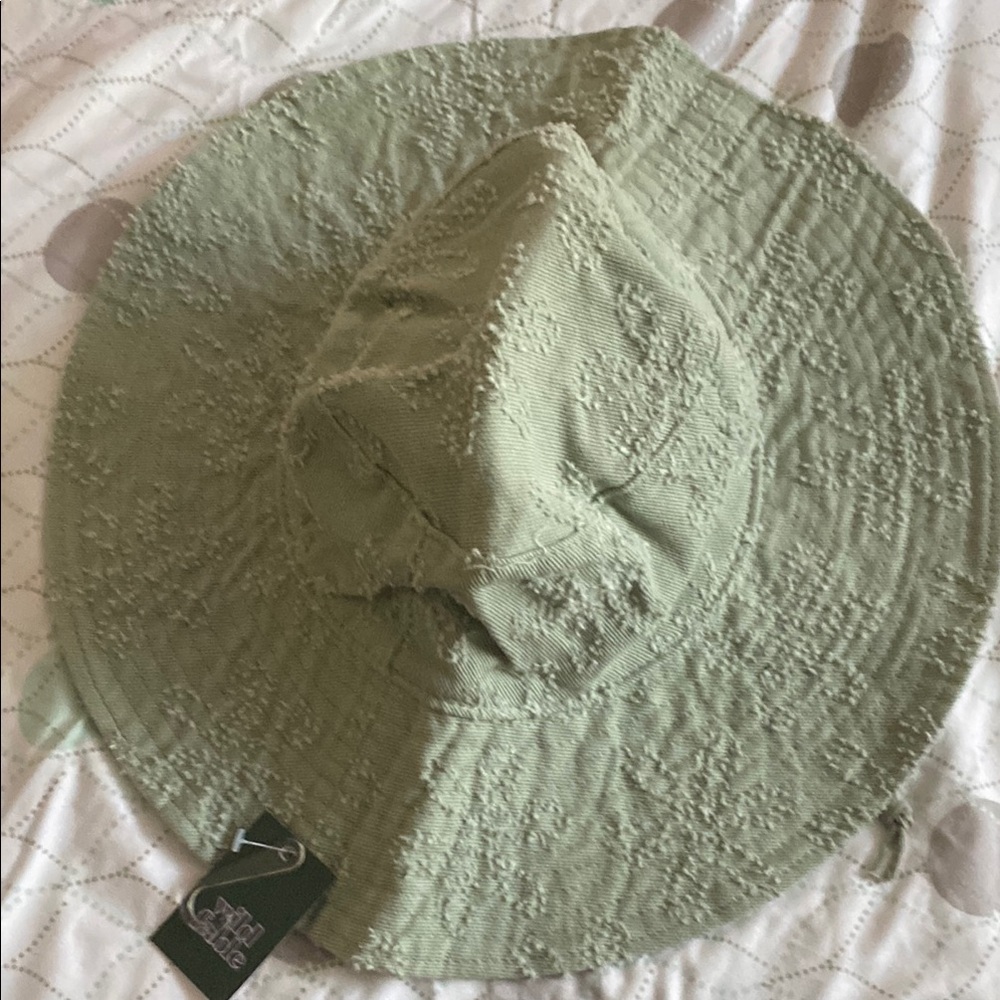 Green Textured Wide Brim Hat